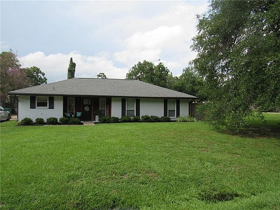 2nd image of 25921 Shadow Brook Ave