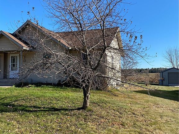 4th image of 202 S East Street