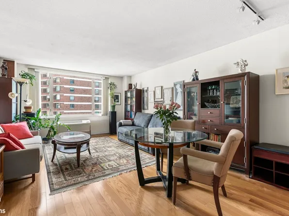 130 West 67th Street image 1 of 14