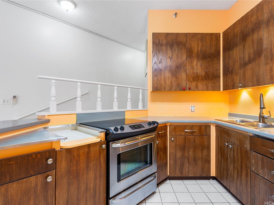 1st image of 1088 Bishop St APT 1126