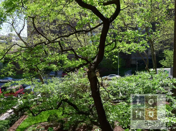 550 Grand Street image 1 of 5