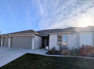 1519 W 33rd Pl, Kennewick, WA 99337