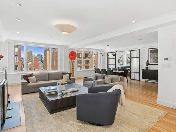 350 East 57th Street 14B image 2 of 14