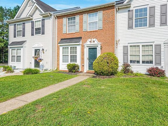 3rd image of 10502 Guilderland Ct