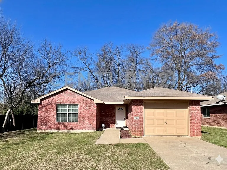 1311 Nolte Dr — Photo 1