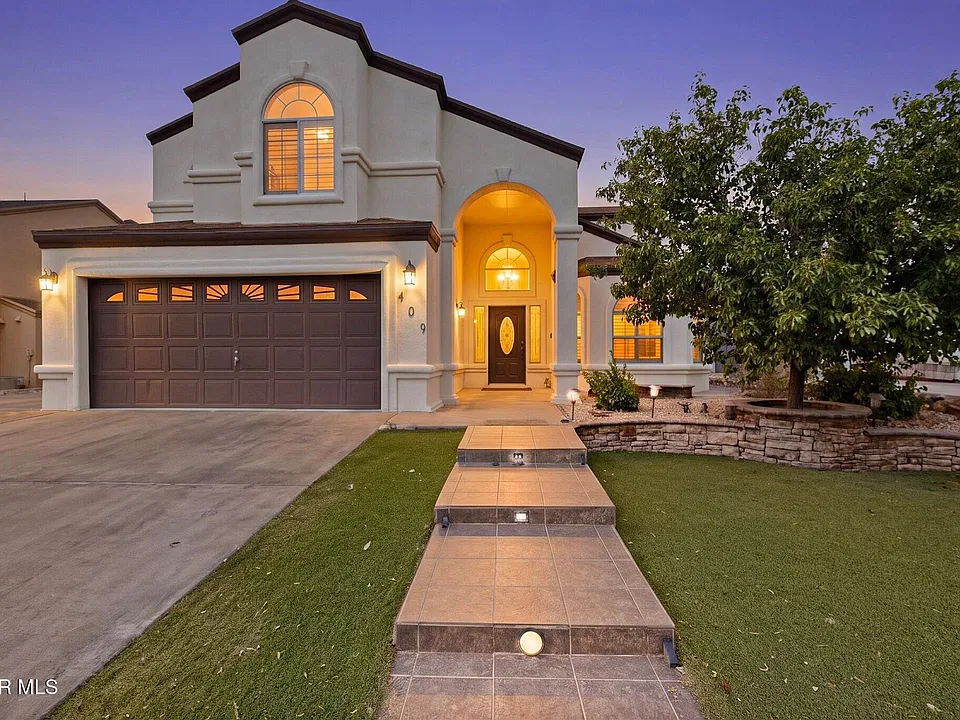 409 Emerald Bluff Dr