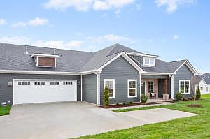 1st image of 3256 Stone Creek Dr