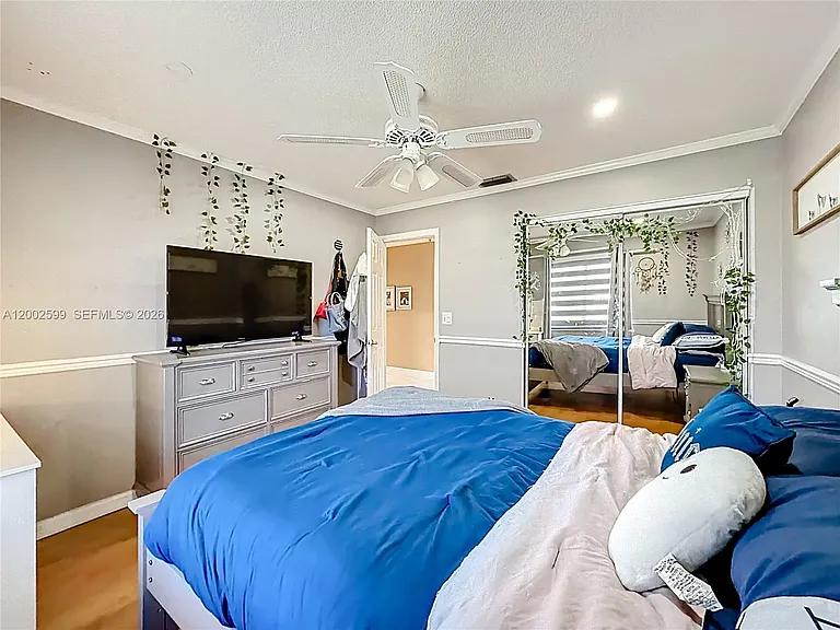 8060 NW 51st Ct — Photo 25