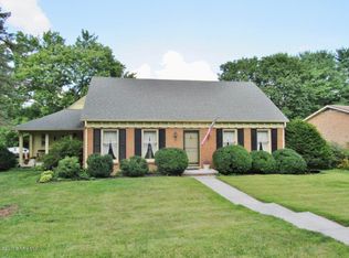 500 Chinquapin Trl, Christiansburg, VA 24073