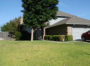 1305 Downwood Dr, Burleson, TX 76028