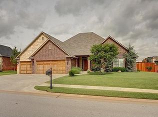 13113 Box Canyon Rd, Oklahoma City, OK 73142