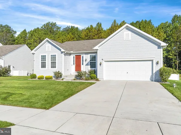 760 Chestnut Ridge Dr, Magnolia, DE 19962
