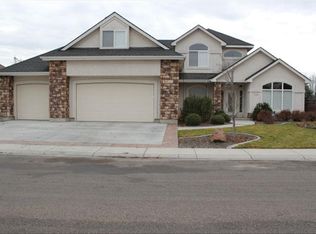 739 W Colchester Dr, Eagle, ID 83616