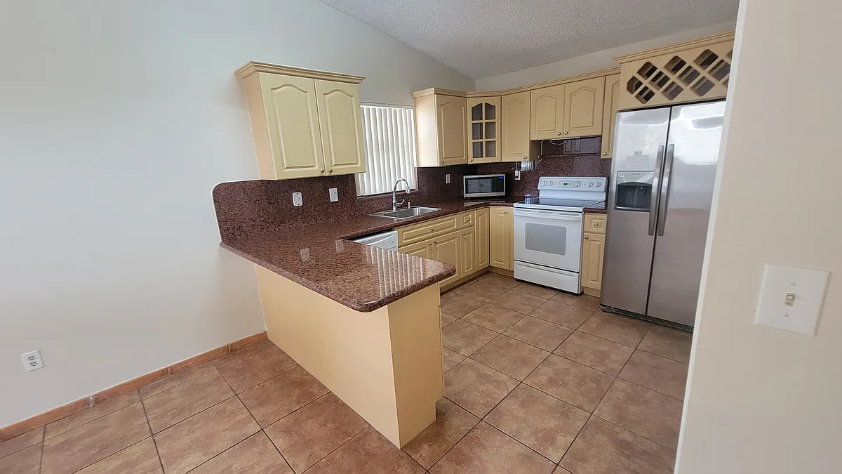 Building Photo - 44 Gumbo Limbo Ave