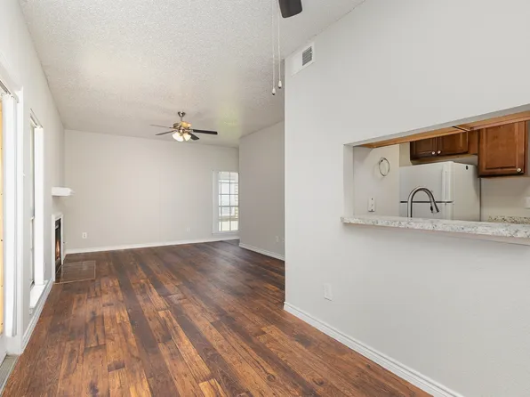 3635 W Northgate Dr APT 145, Irving, TX 75062