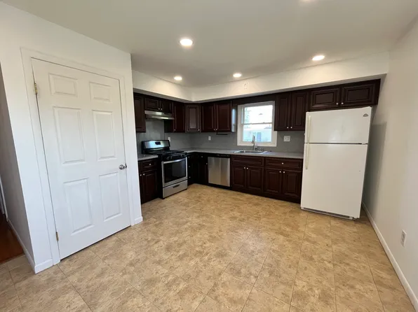 (undisclosed Address), Staten Island, NY 10312