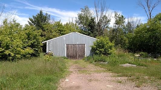 2nd image of 299 Ellingson Ave