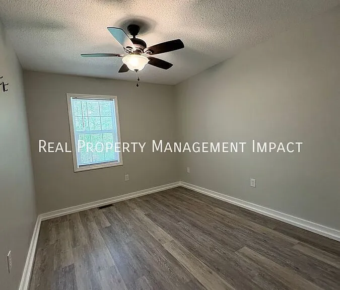 4 Willow Bridge Dr — Photo 40