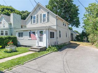 92 Harris Ave, Warren, RI 02885