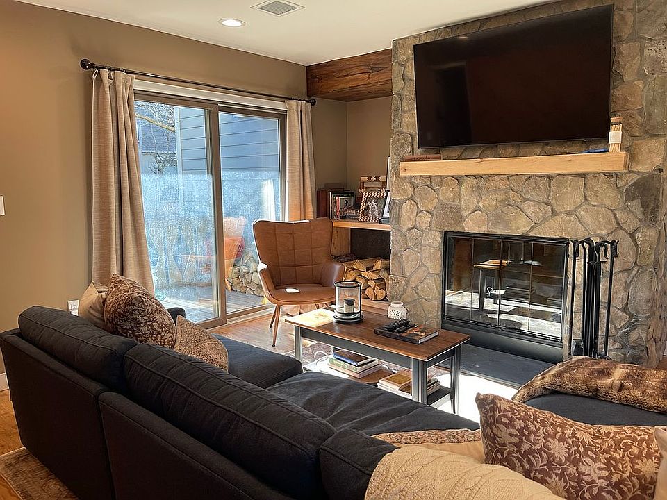 1st image of 84 Highlands Dr #B3