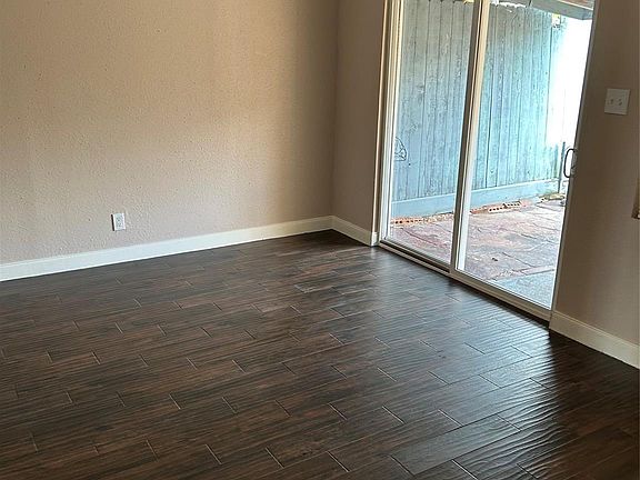 5th image of 20333 Fieldtree Dr