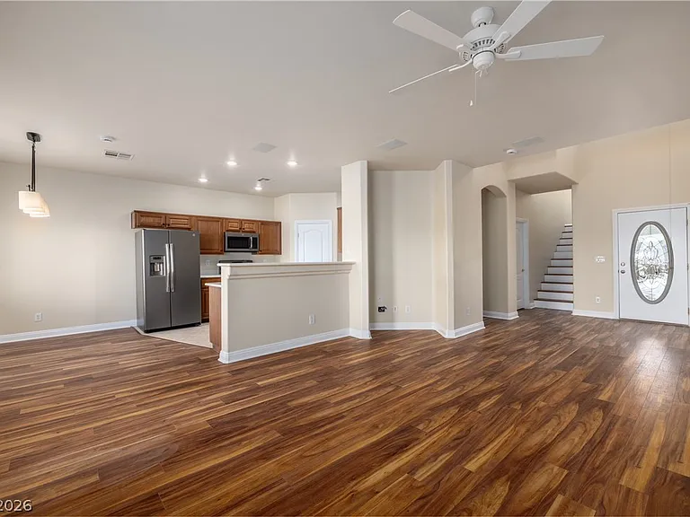 1726 Little Crow Ave — Photo 8