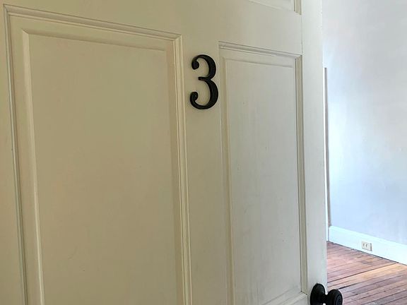 2nd image of 210 Arlington Ave #4