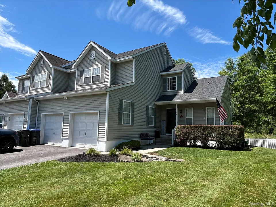 24 Waterford Cir