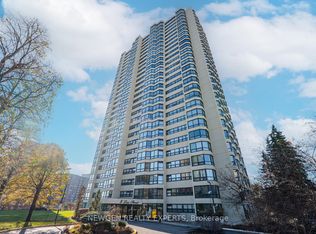 8 Lisa St #307, Brampton, ON L6T 4S6