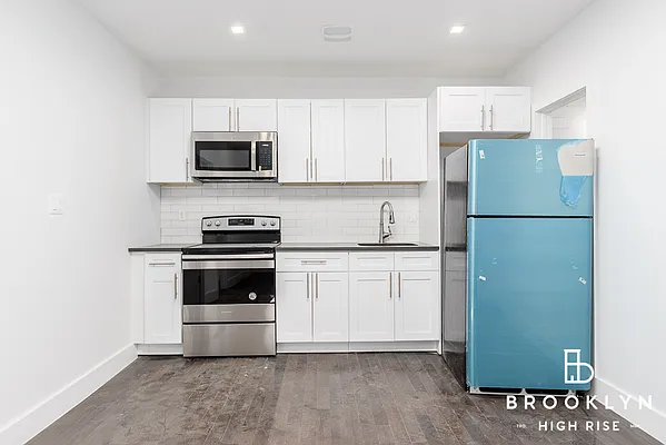 Rented by Brooklyn High Rise LLC | media 13