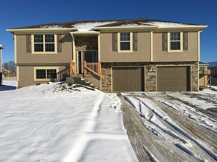 1st image of 511 Emerson Dr