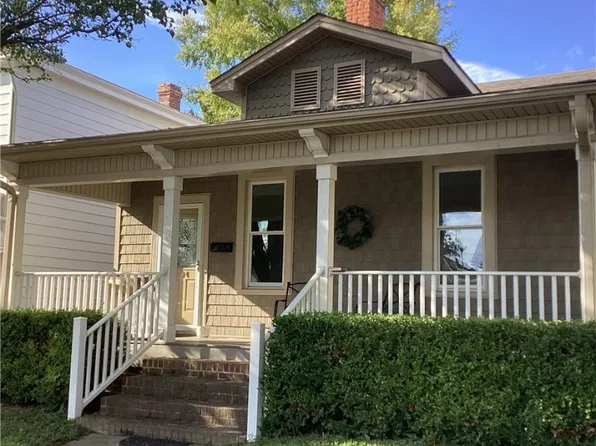 104 Suffolk Ave, Colonial Heights, VA 23834