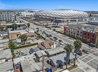 4001 W 104th St, Inglewood, CA 90304