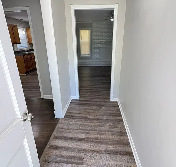 1732 Colebrook Ave — Photo 3