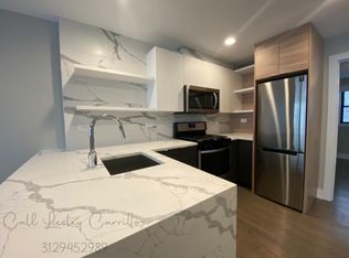 4424 N Ashland Ave #201, Chicago, IL 60640