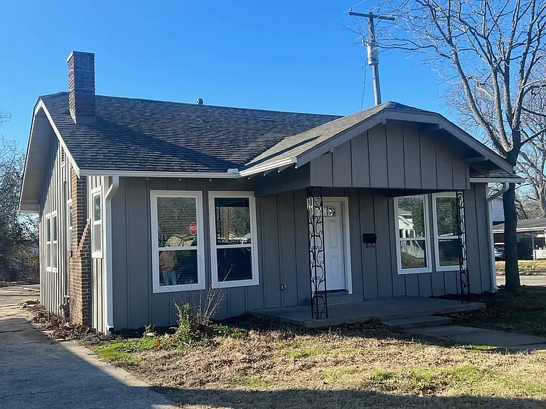 822 W Fischer St — Photo 7