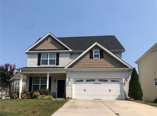 2020 Glenkirk Dr, Burlington, NC 27215