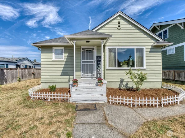 1908 Burwell St, Bremerton, WA 98337