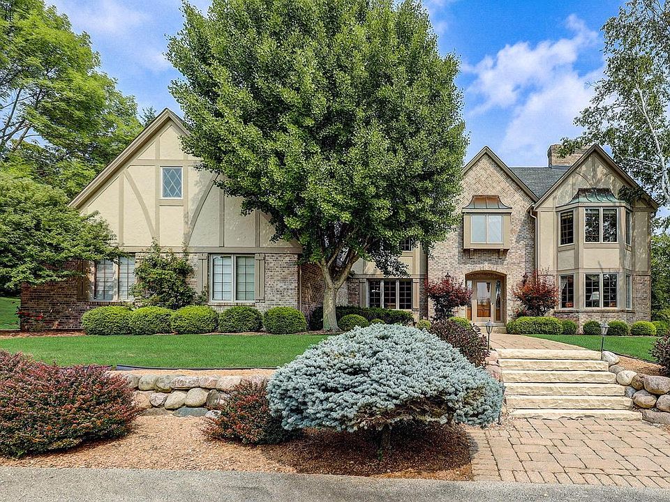 1st image of 10614 North Gazebo Hill PARKWAY WEST West