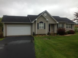 7524 Bowling Green Rd, Scottsville, KY 42164