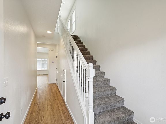 5th image of 2115 NE 163rd Street