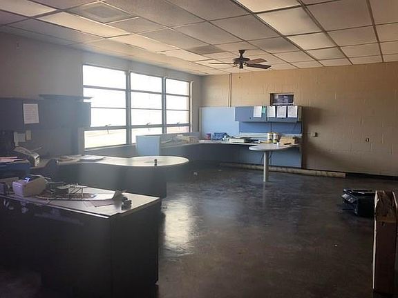 5th image of 4290 S Treadaway Blvd