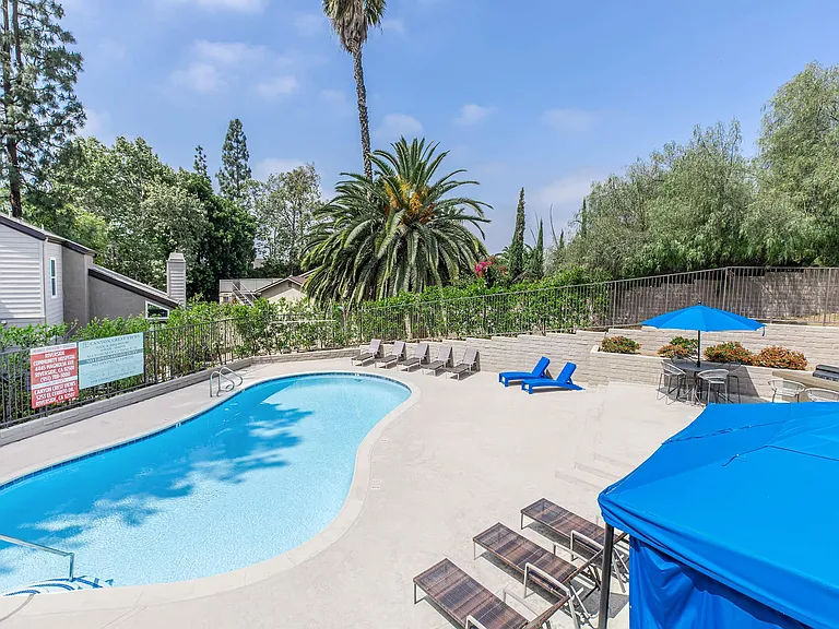 Canyon Crest Views — Photo 20