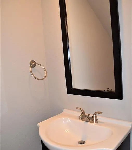 2413 Arbor Rd — Photo 7