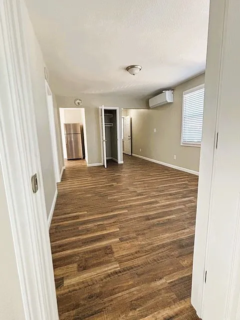 1252 SW Topeka Blvd Apartments - 2B — Photo 3