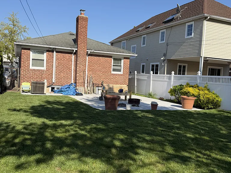 7780 Langdale St — Photo 18
