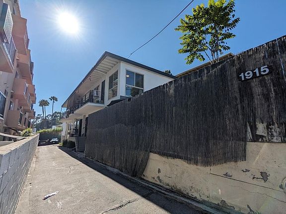 3rd image of 1915 Grace Ave APT 7