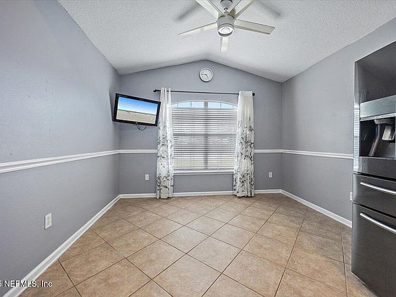 5th image of 2477 WILLOWBEND Drive