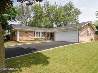 205 Dunlap Pl, Schaumburg, IL 60194