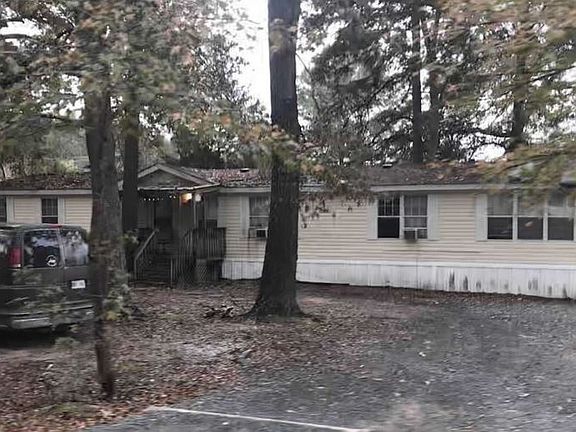 2nd image of 8117 Village Fair St